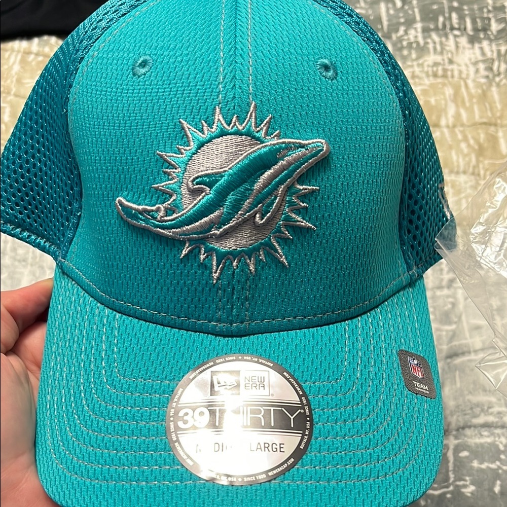 New Era Teal and Silver Cap